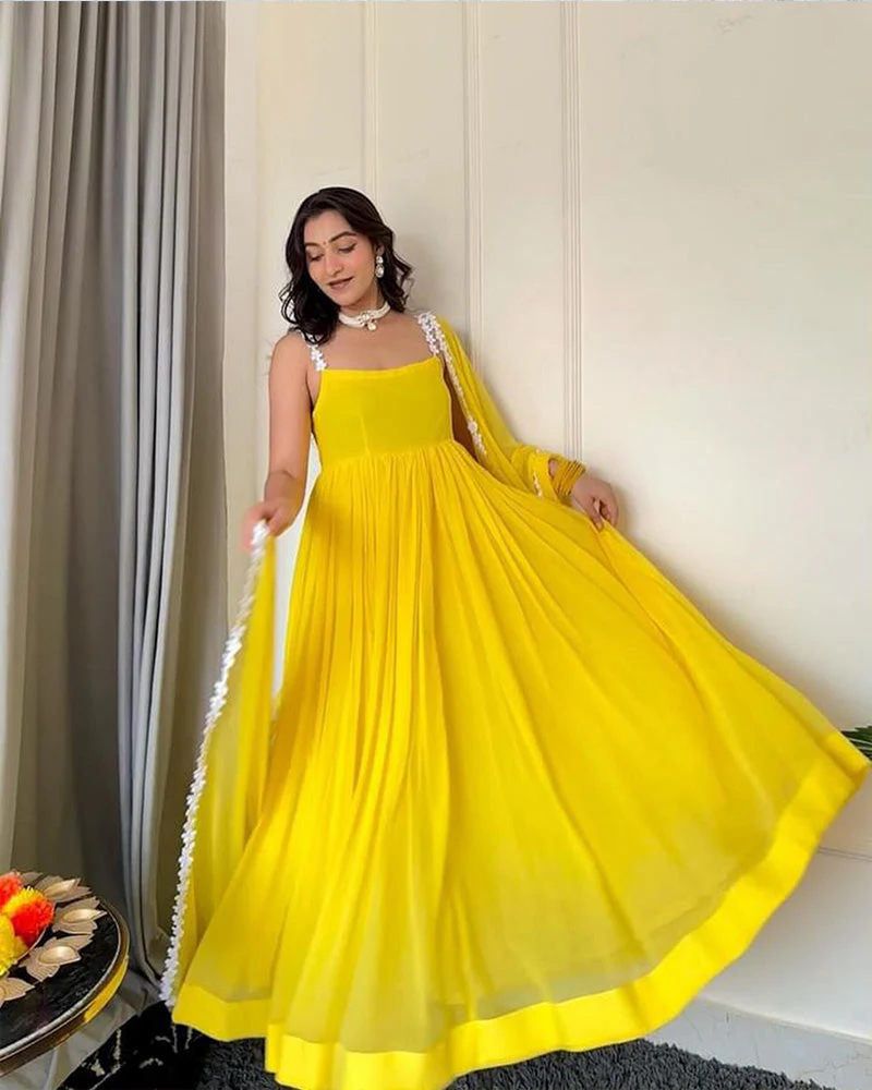 310 saree - Rental Service